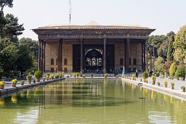 Ispahan-Palais des 40 colonnes-002